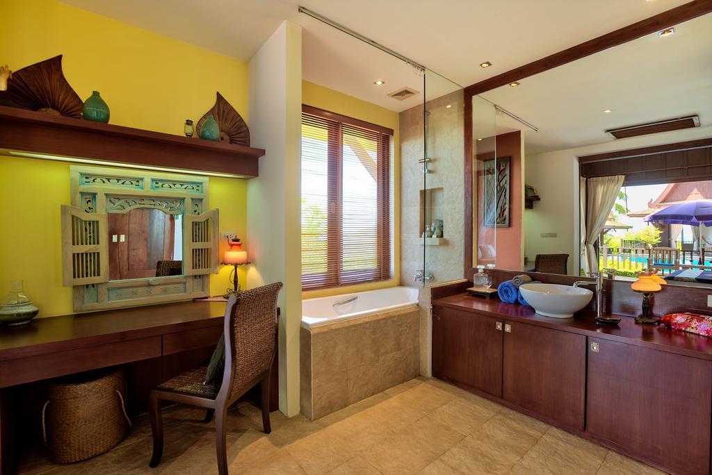 Villa Thai Teak - Panoramic Sea & Sunset Views เกาะสมุย ห้อง รูปภาพ